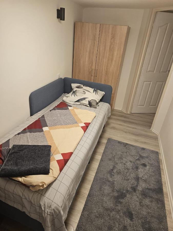 7Dab 8 Contactless Self Check-In Hotell Budapest Exteriör bild